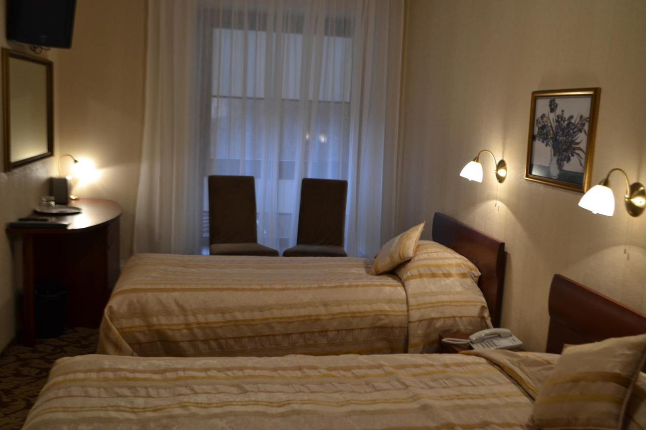 Hotel Gilija à Šilutė Extérieur photo