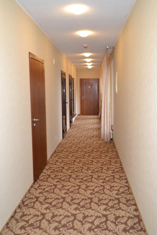 Hotel Gilija à Šilutė Extérieur photo