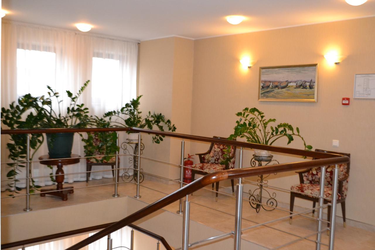 Hotel Gilija à Šilutė Extérieur photo